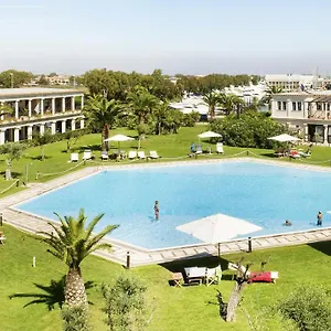 https://porto-romano-the-marina-resort.it-romehotels.com